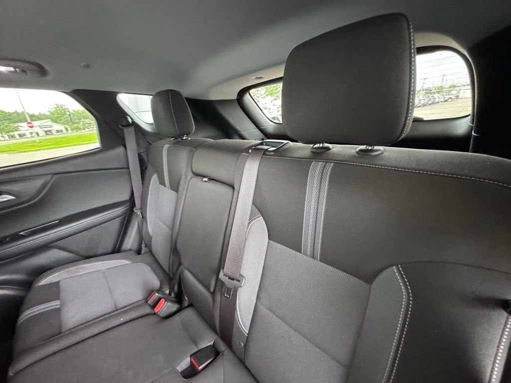 Used 2023 Gray Chevrolet LT image 21