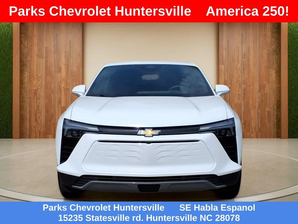 New 2026 Summit White Chevrolet LT image 2