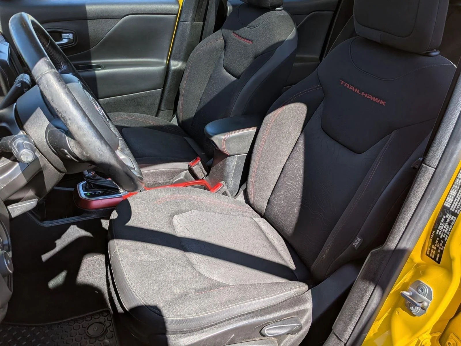 Used 2019 Solar Yellow Clearcoat Jeep Trailhawk image 29