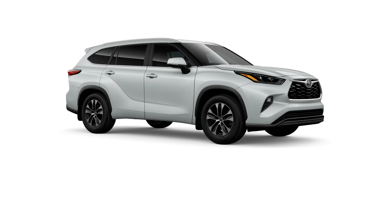 New 2026 Wind Chill Pearl Toyota XLE image 14