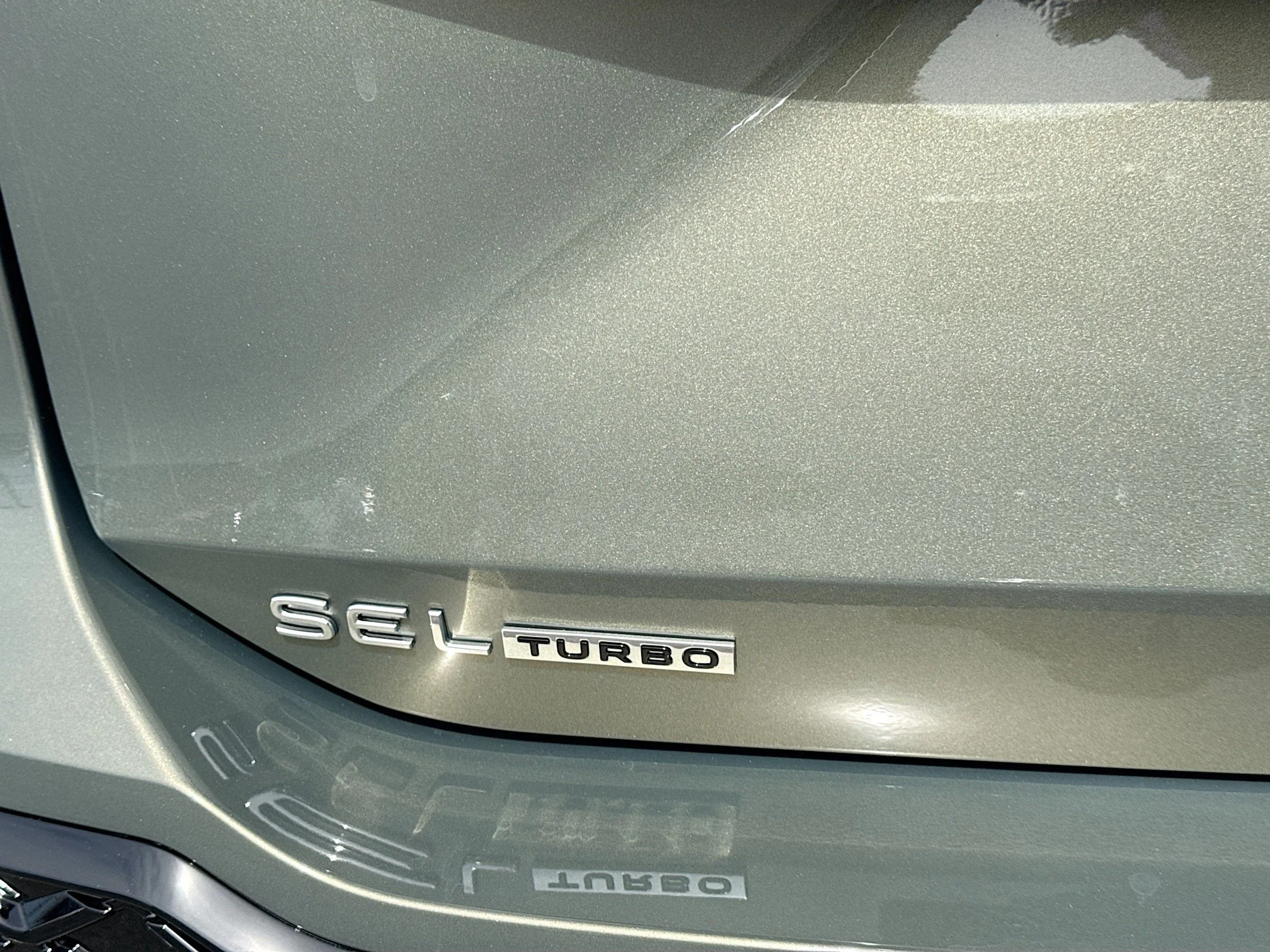 New 2026 Green Volkswagen SEL R-Line Turbo image 10