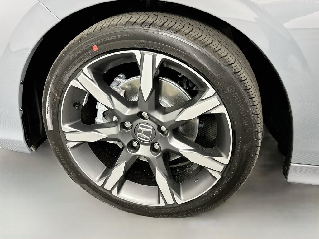 New 2026 Urban Gray Pearl Honda Sport Touring image 32