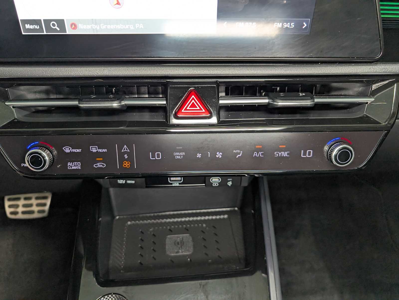 Used 2023 Mineral Blue Kia SX Touring image 37
