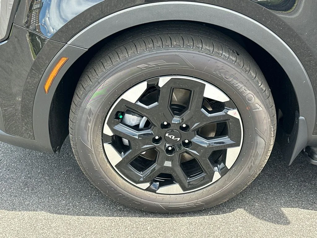New 2026 Black Kia S image 11