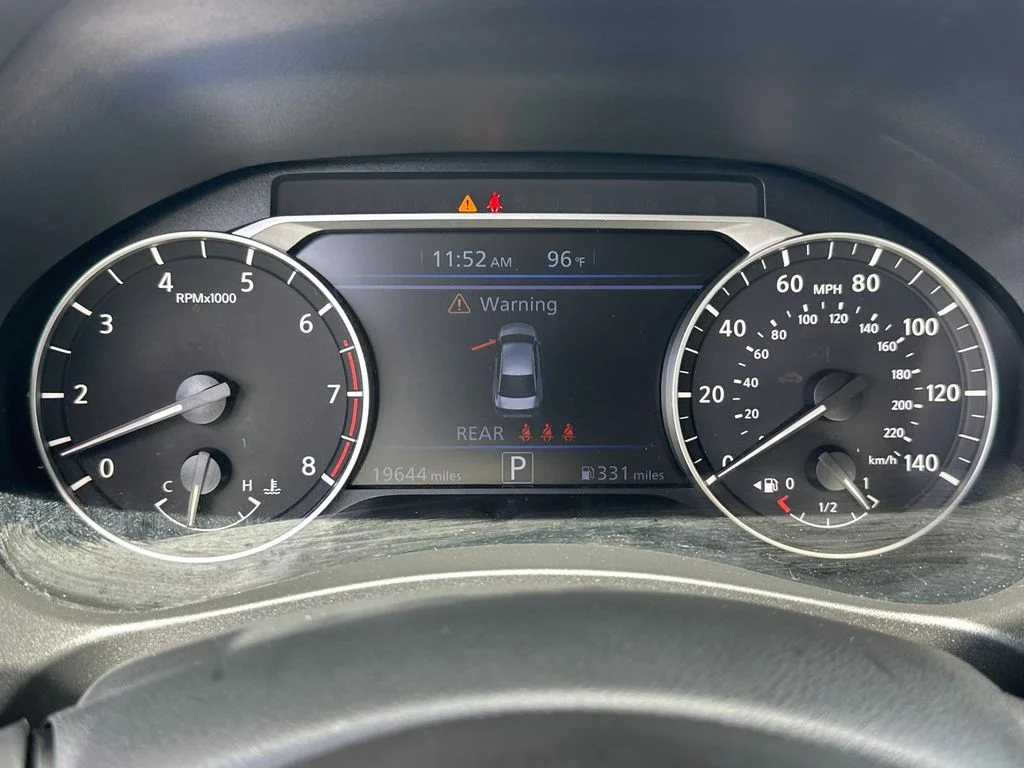 Used 2025 Gray Nissan 2.5 SR image 27