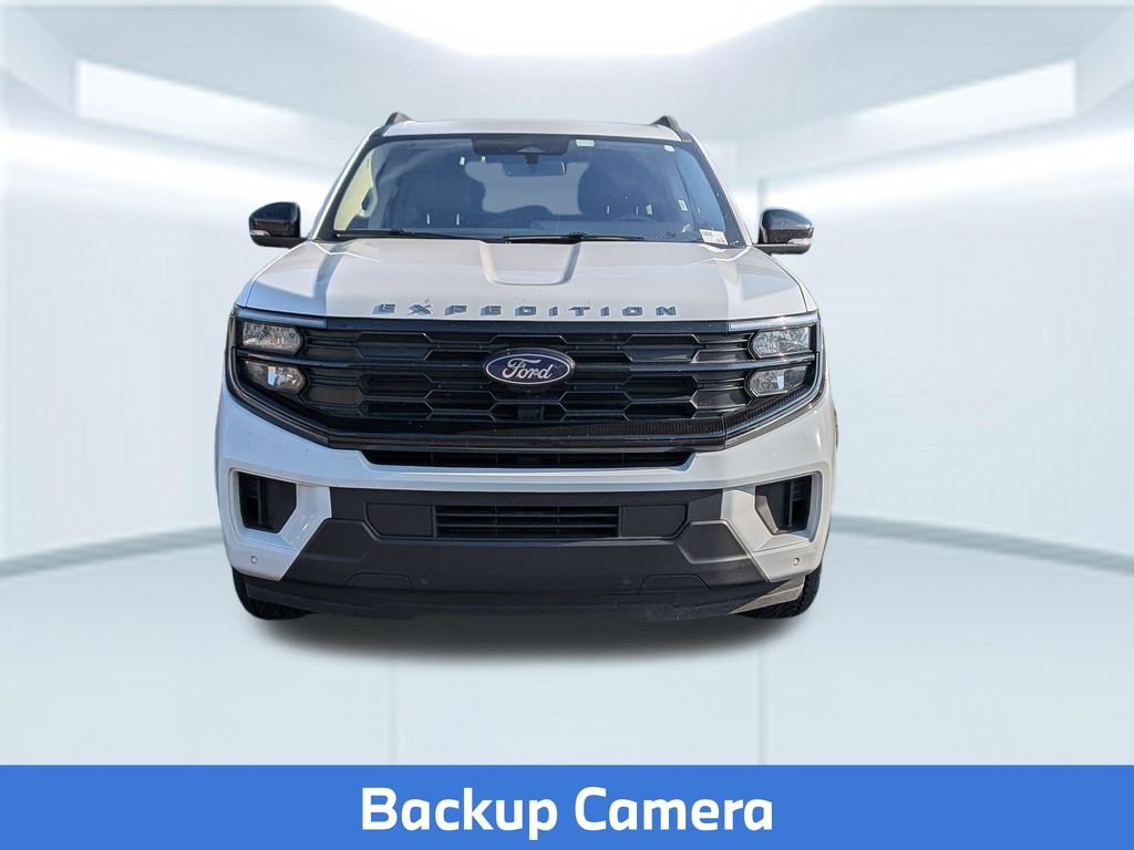 Used 2025 White Ford Active image 7