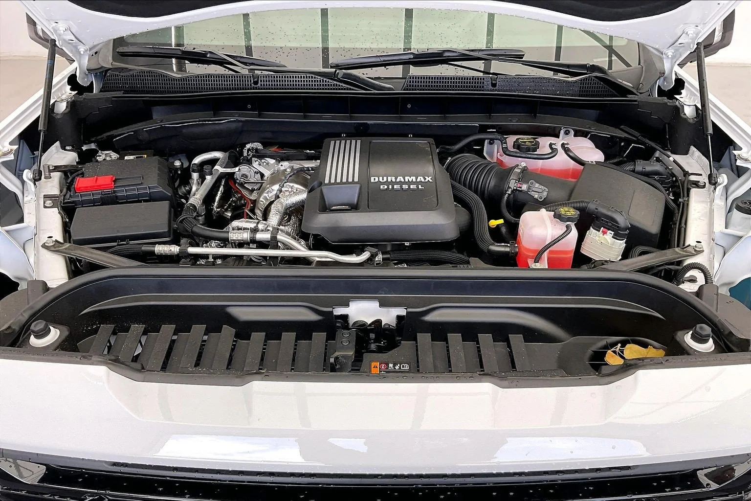 New 2026 Summit White GMC Elevation image 18
