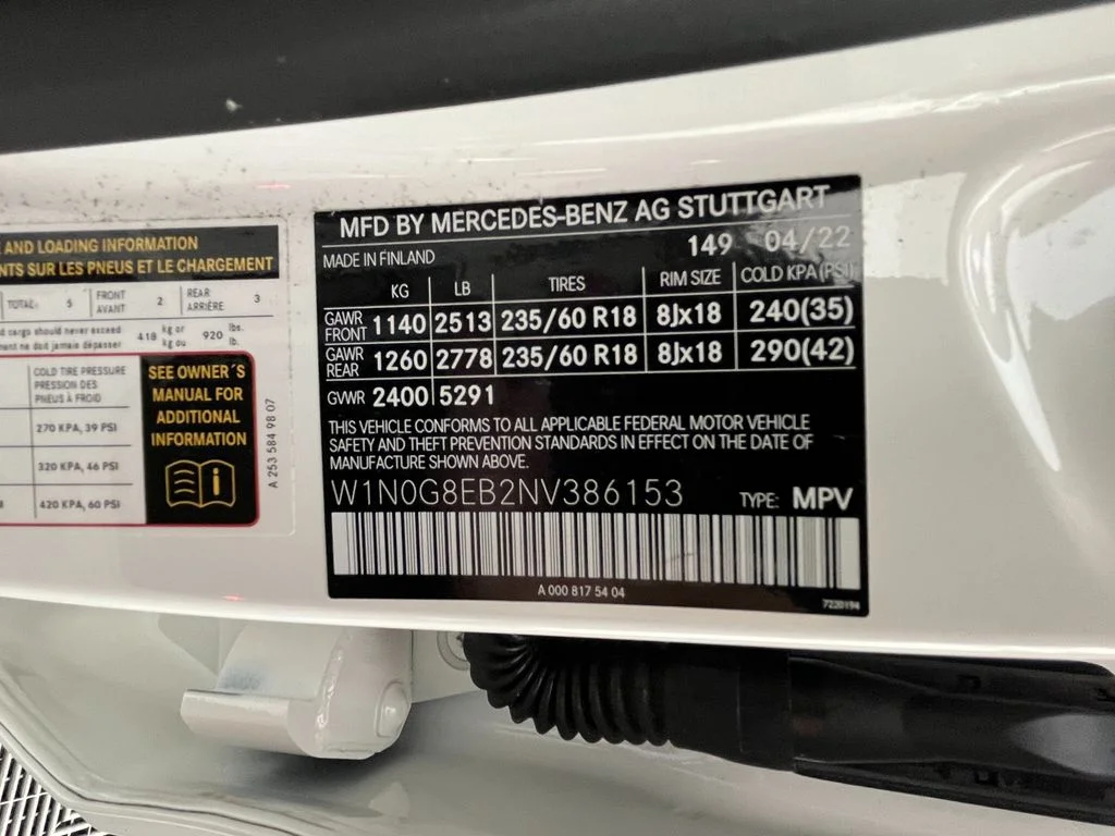 Used 2022  Mercedes-Benz GLC 300 image 26