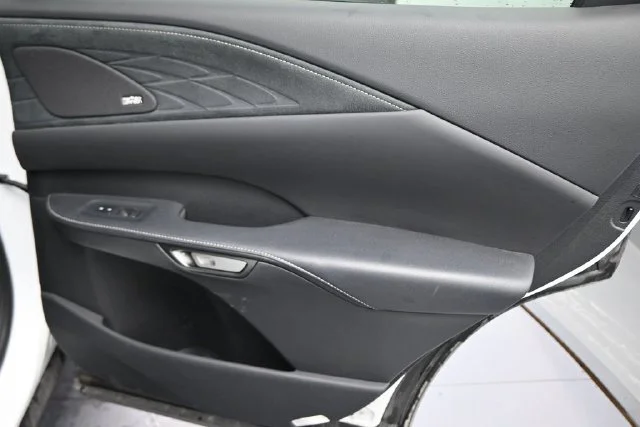 Used 2024 White Lexus 500h F SPORT Performance image 15