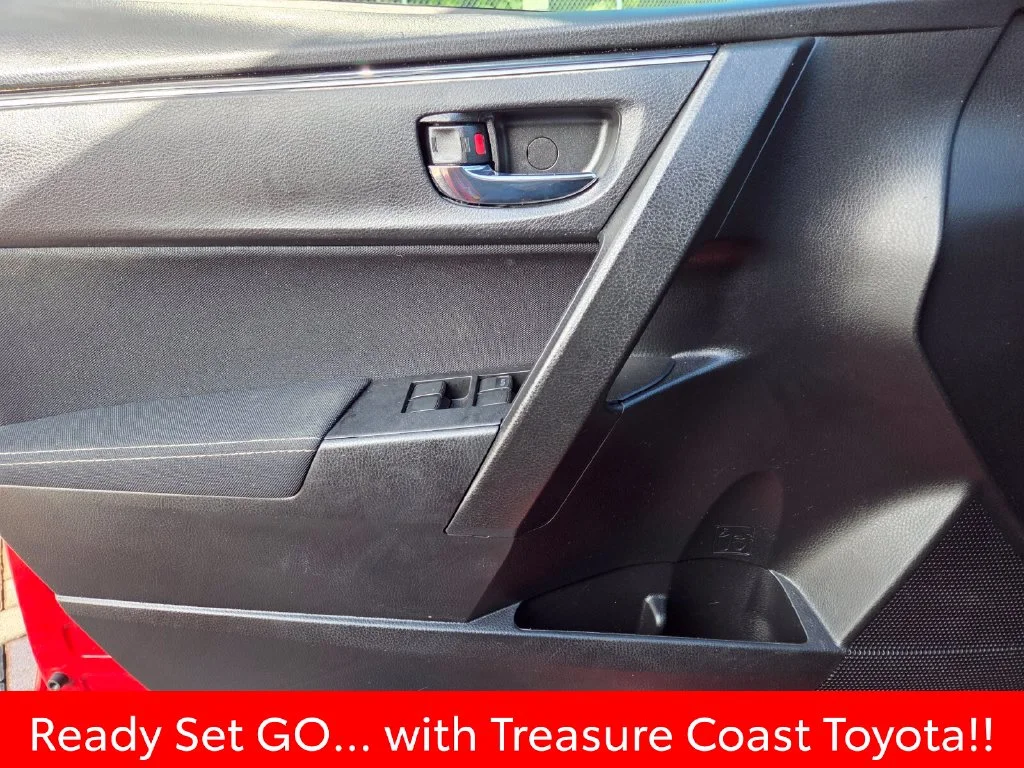 Used 2018 Red Toyota LE image 27