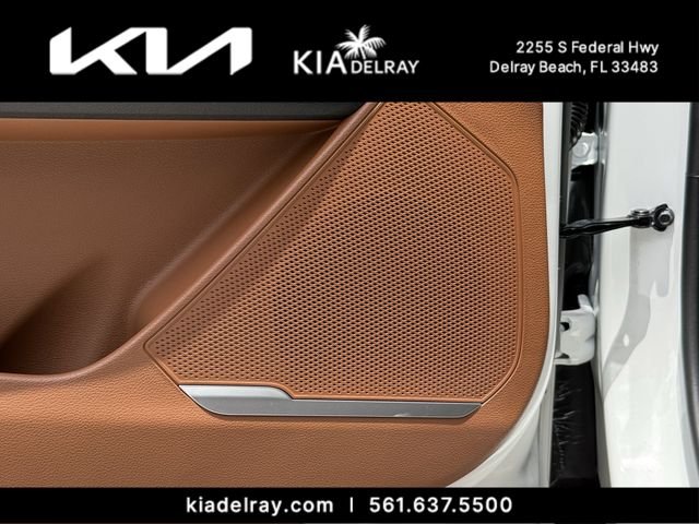 New 2026 Snow White Pearl Kia X-Line image 17