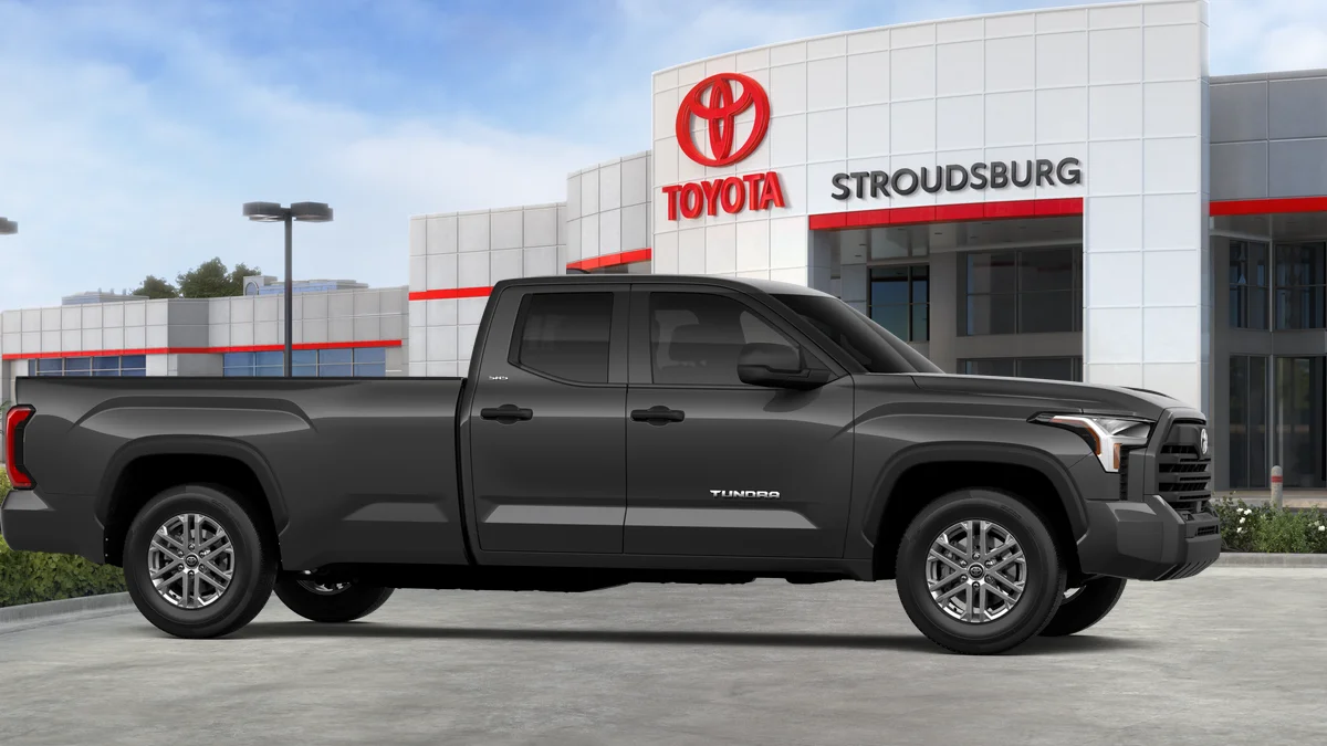 New 2026 Magnetic Gray Meta Toyota SR5 image 41