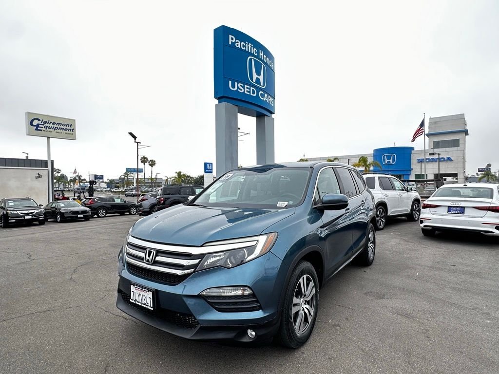 Used 2016 Blue Honda EX image 2