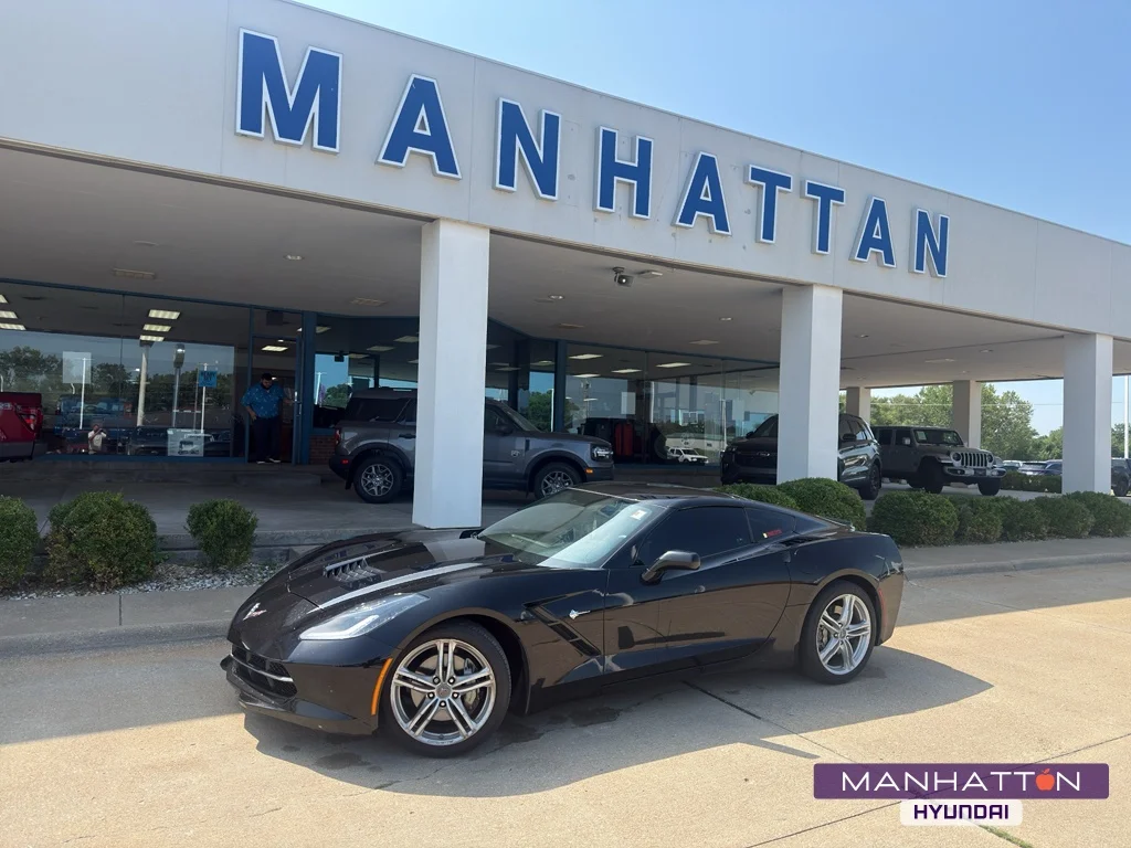 Used 2016 Black Chevrolet 1LT image 1