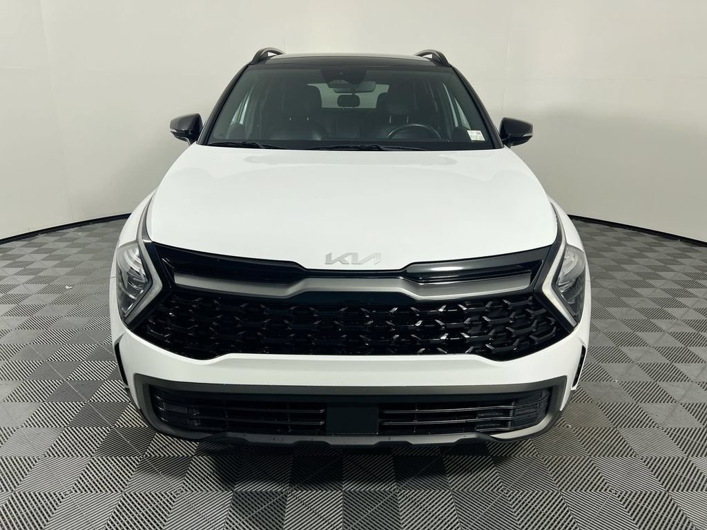 Used 2023 White Kia X-Pro Prestige image 10