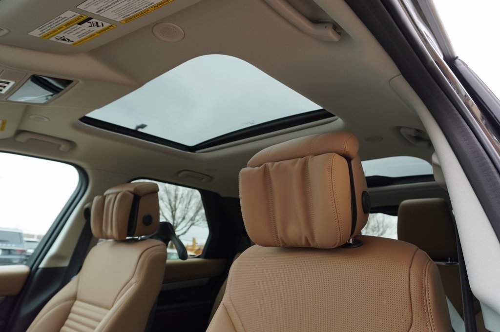 2026 LAND ROVER DISCOVERY - Image 14