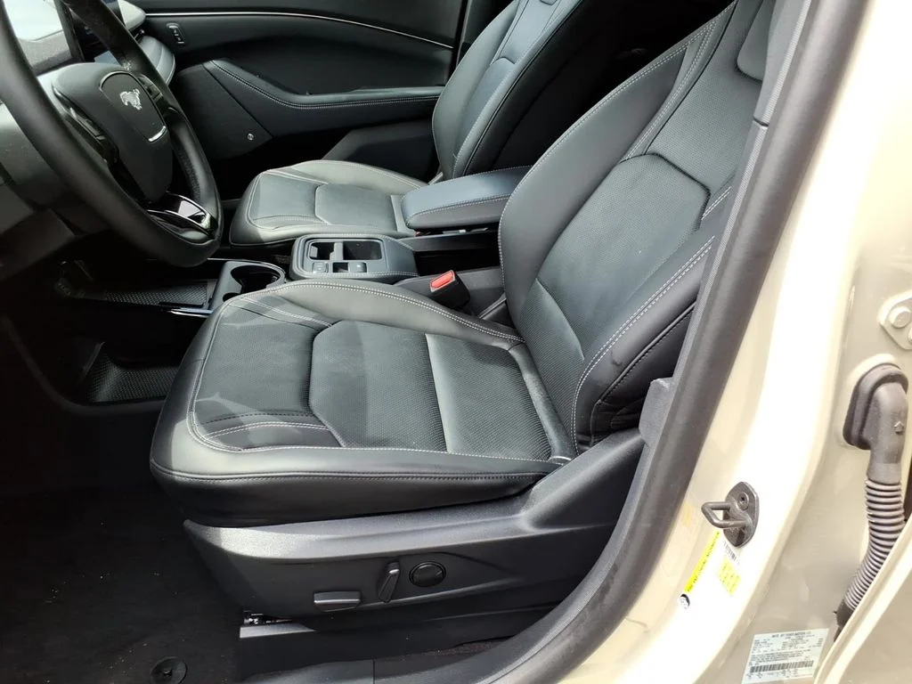 Used 2025 Beige Ford Premium image 13