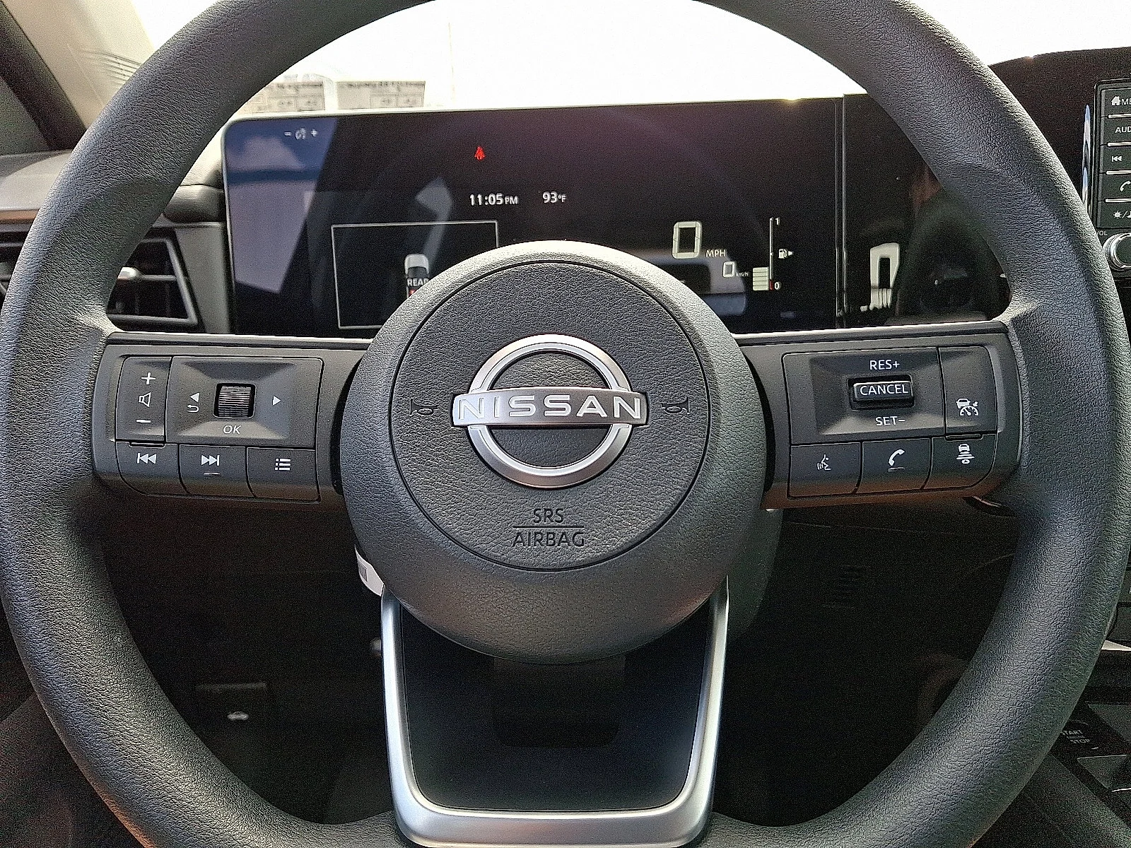 2025 Nissan Kicks S AWD - Photo 11