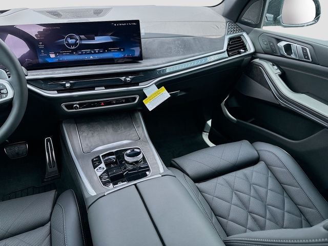 Used 2026 Gray BMW sDrive40i image 18