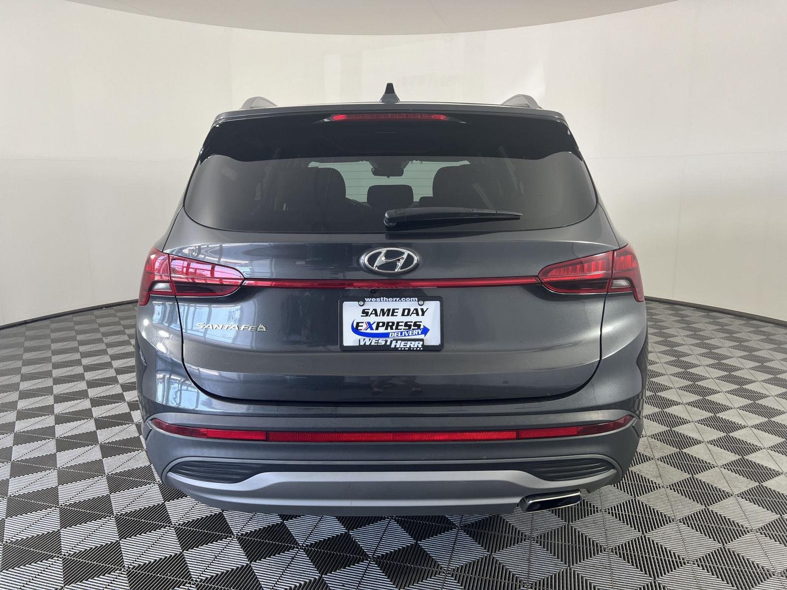 Used 2023 Portofino Gray Hyundai SEL image 4