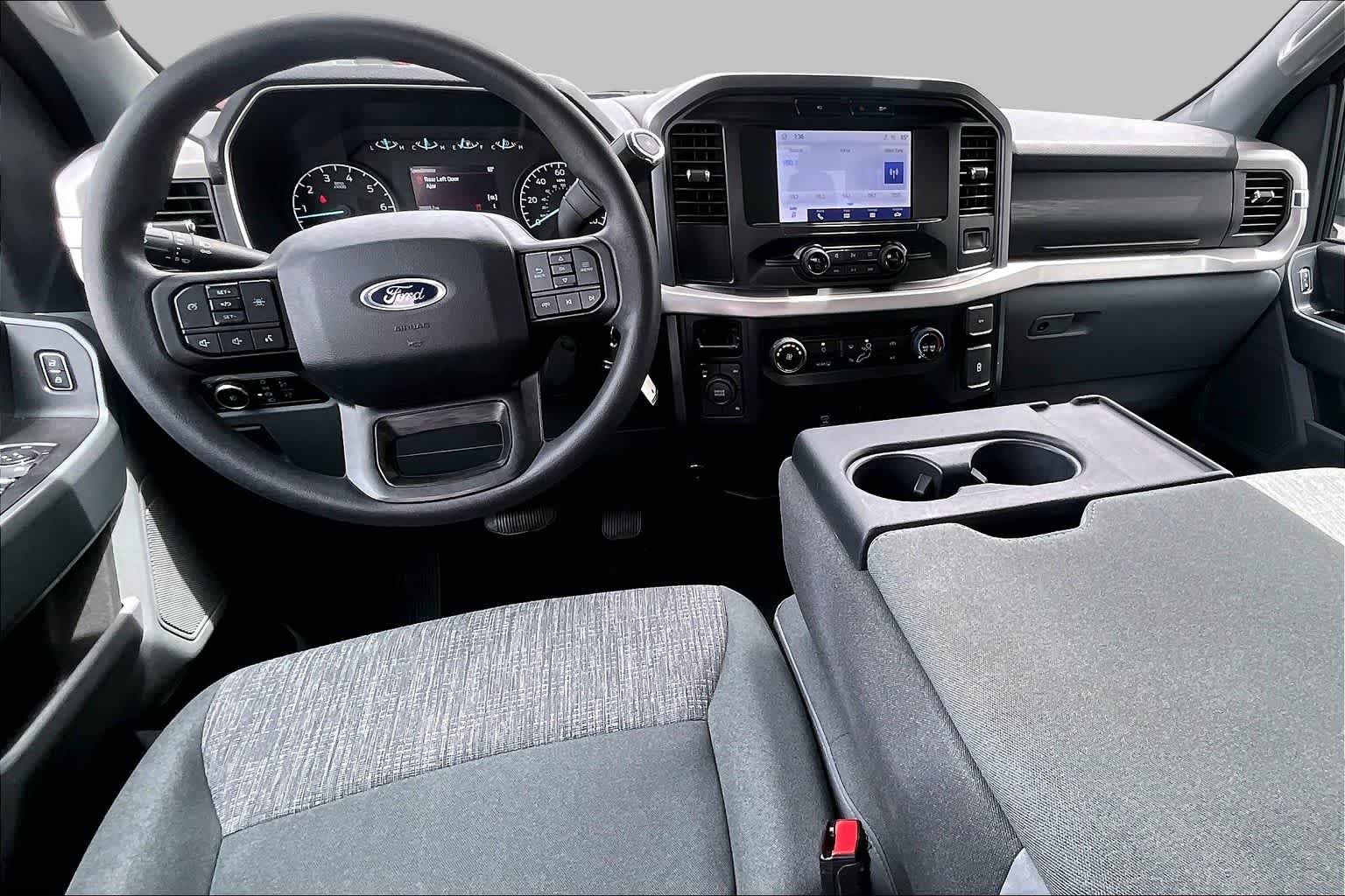 Used 2023 Avalanche Ford XLT image 15