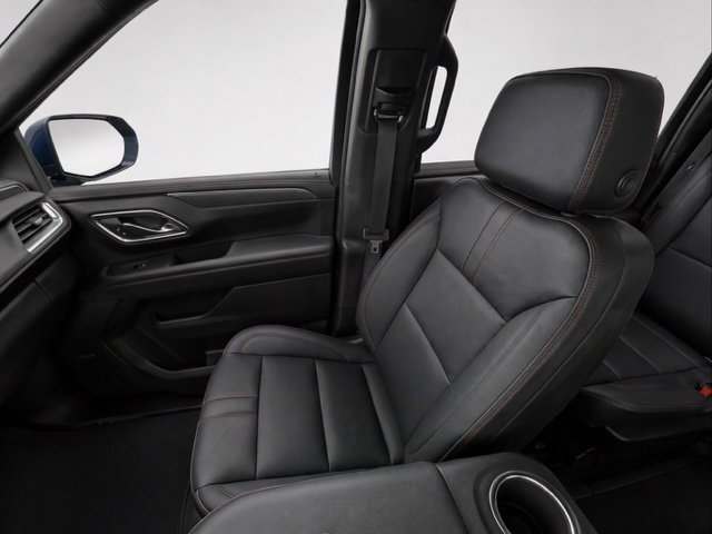 2023 Chevrolet Suburban RST - Photo 18