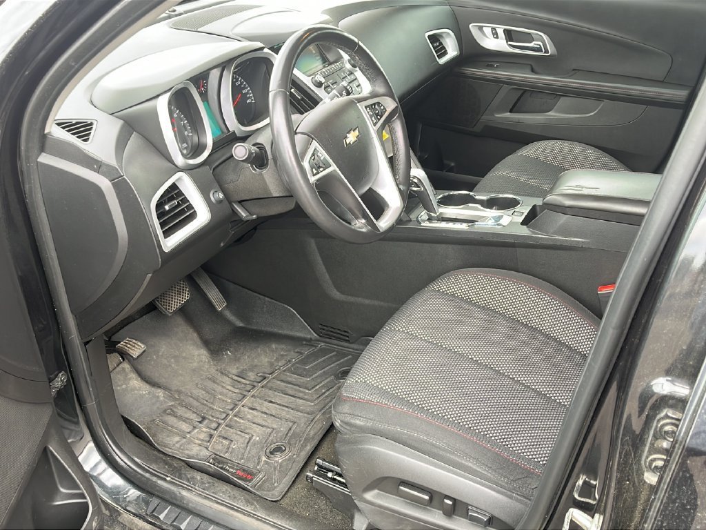 Used 2013 Black Granite Metallic Chevrolet LT image 9