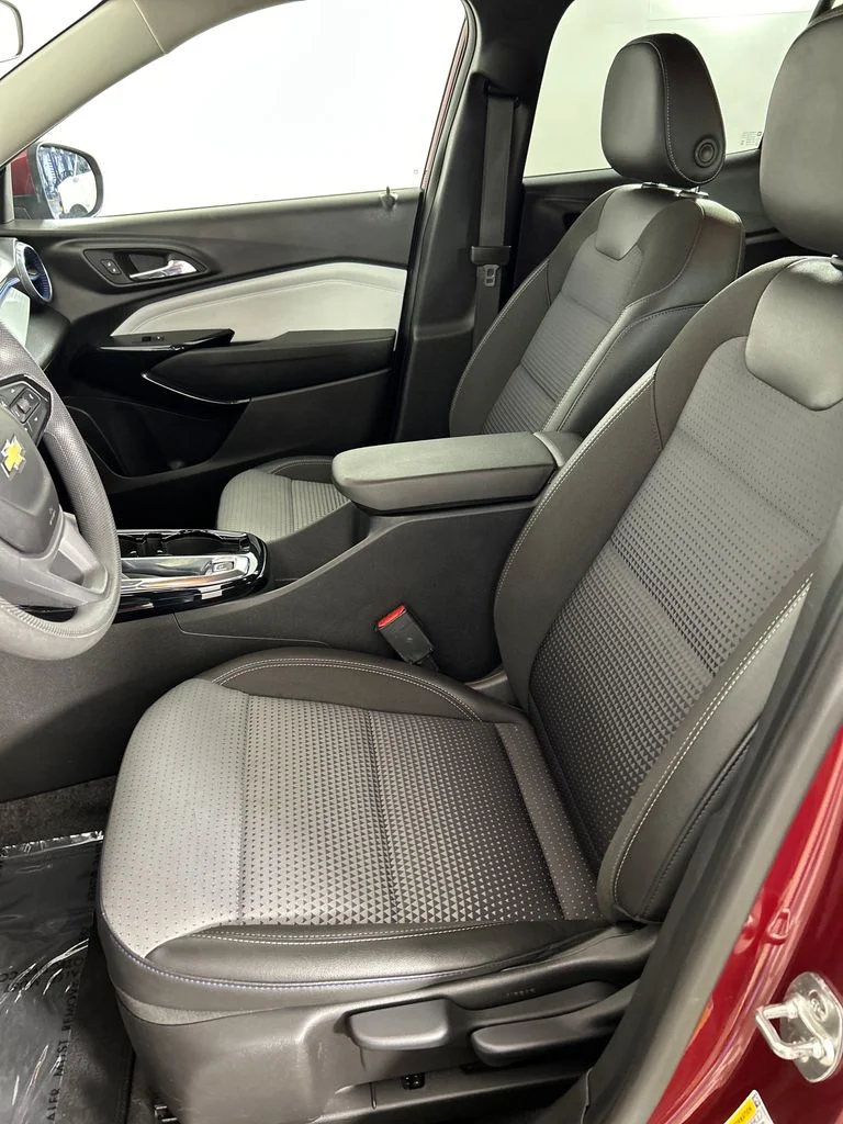 Used 2025 Red Chevrolet LT image 12