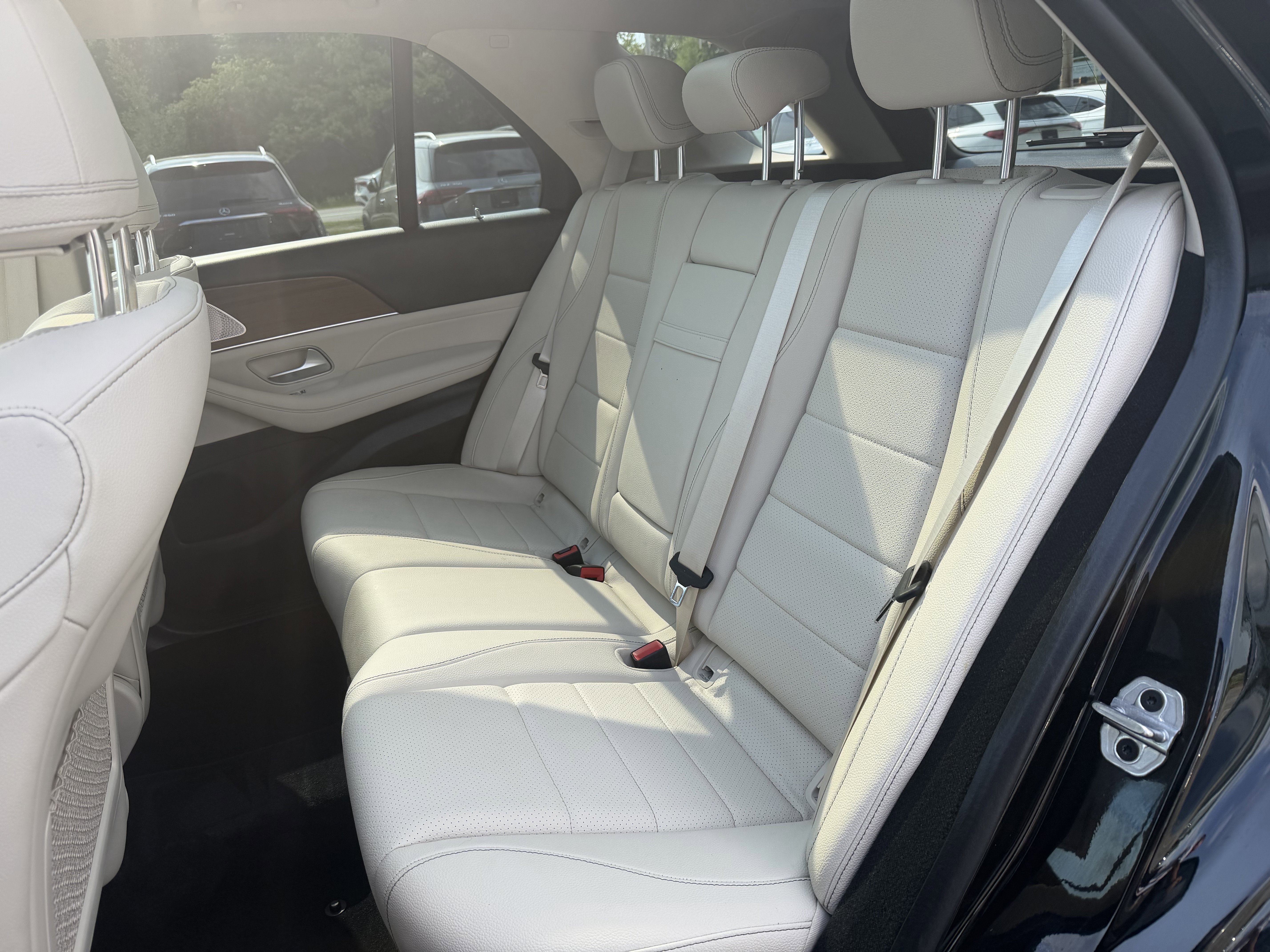 Used 2024 Black Mercedes-Benz GLE 350 image 9