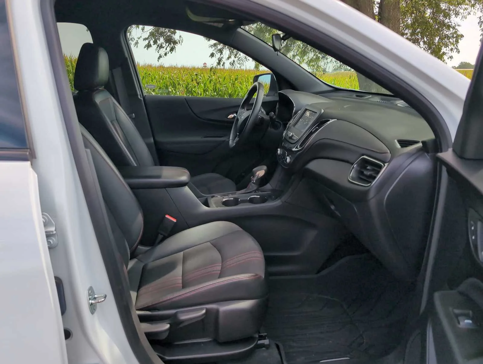 2022 Chevrolet Equinox RS - Photo 26