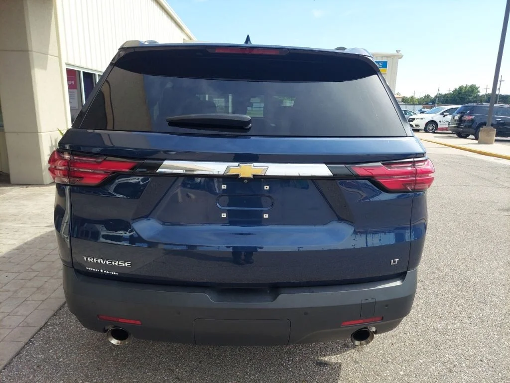 Used 2022 Blue Chevrolet LT image 6