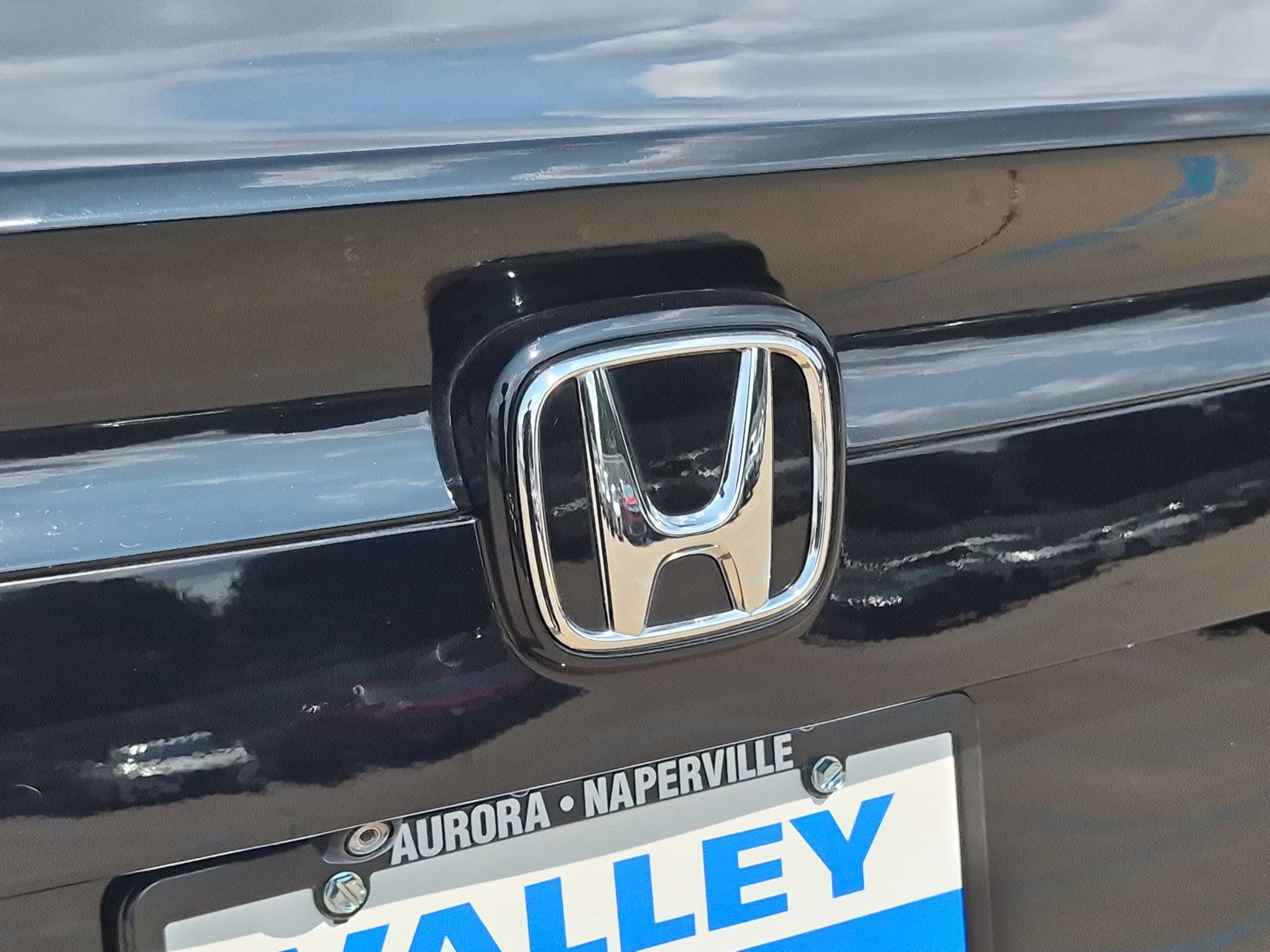 Used 2019 Crystal Black Pearl Honda LX Sedan image 24