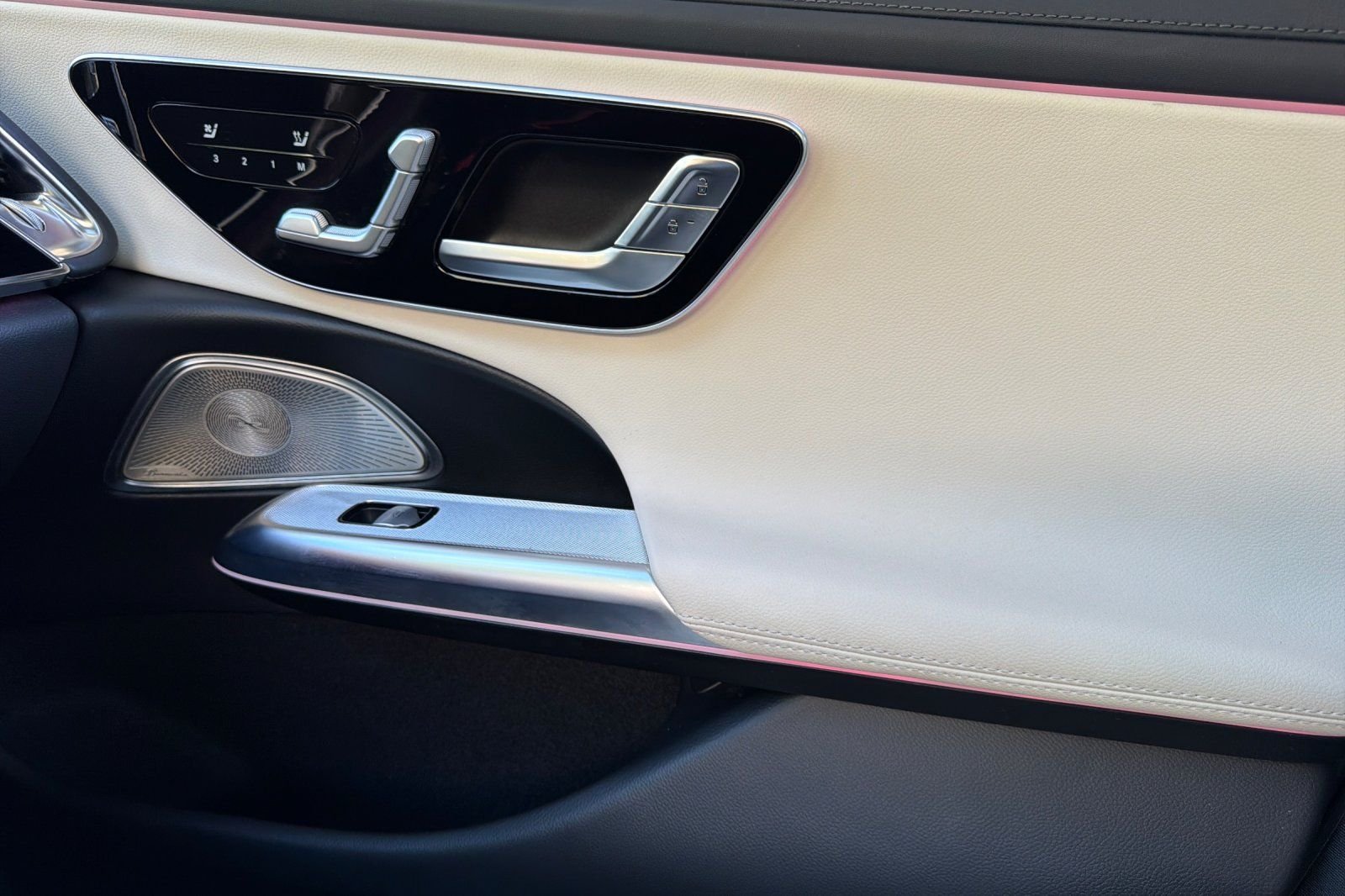 Certified Used 2025 Brown Mercedes-Benz E 350 image 36