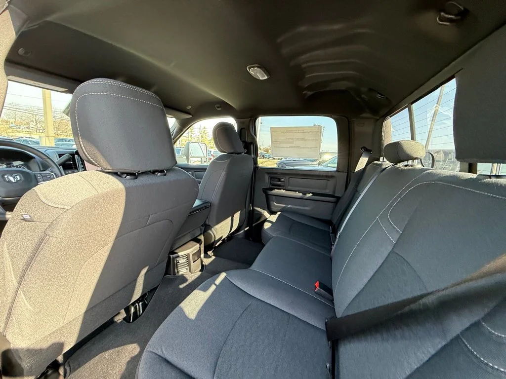 New 2026 Granite Crystal Metallic Clearcoat RAM Tradesman image 25