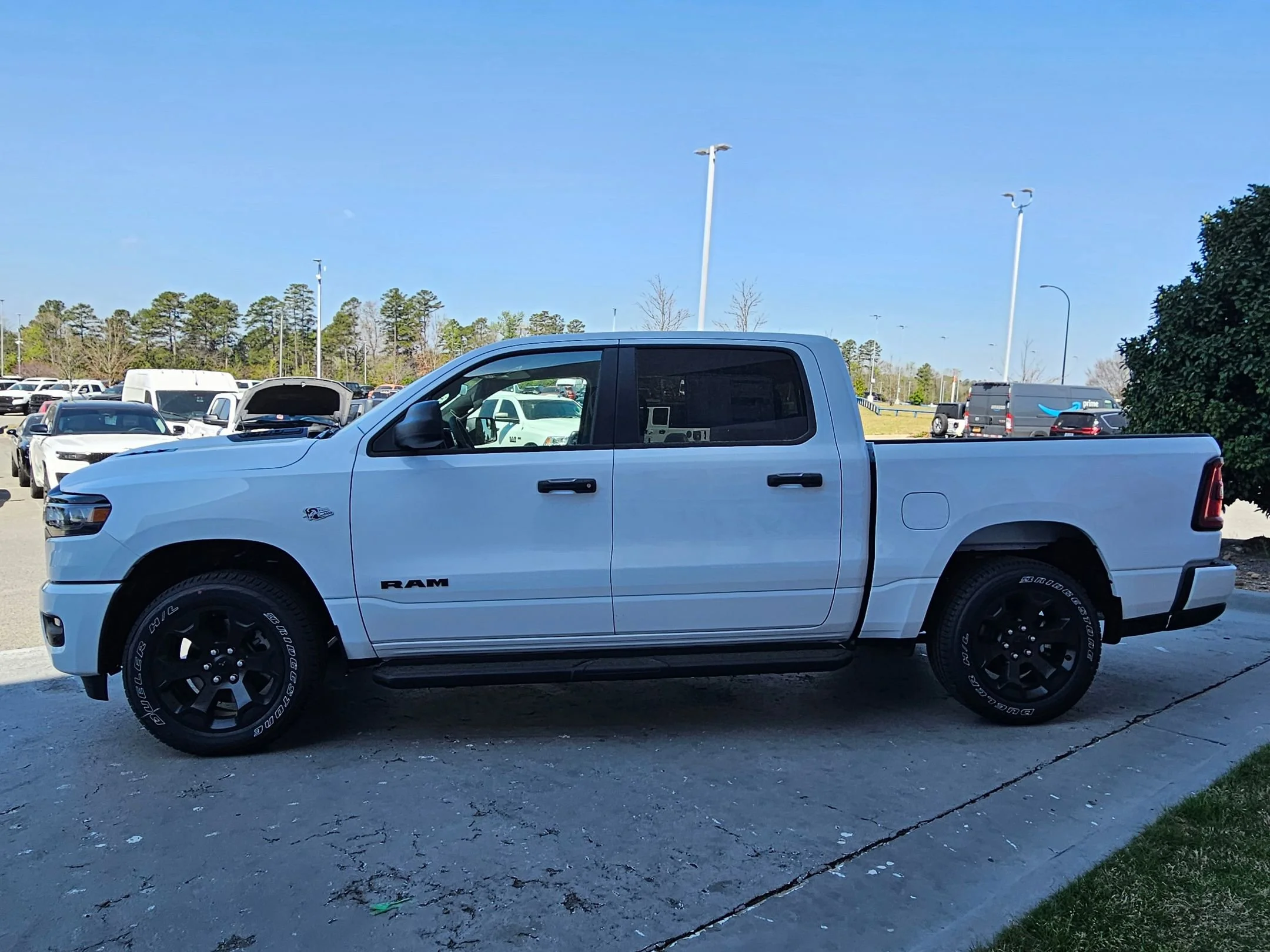 New 2026 Bright White Clearcoat Ram Express image 4