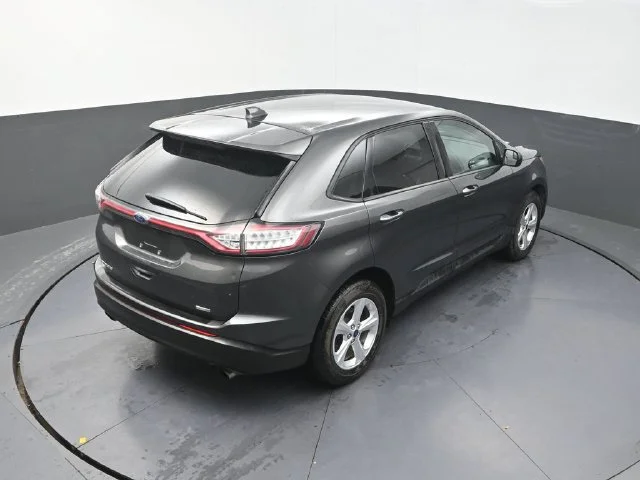 Used 2017 Gray Ford SE image 29