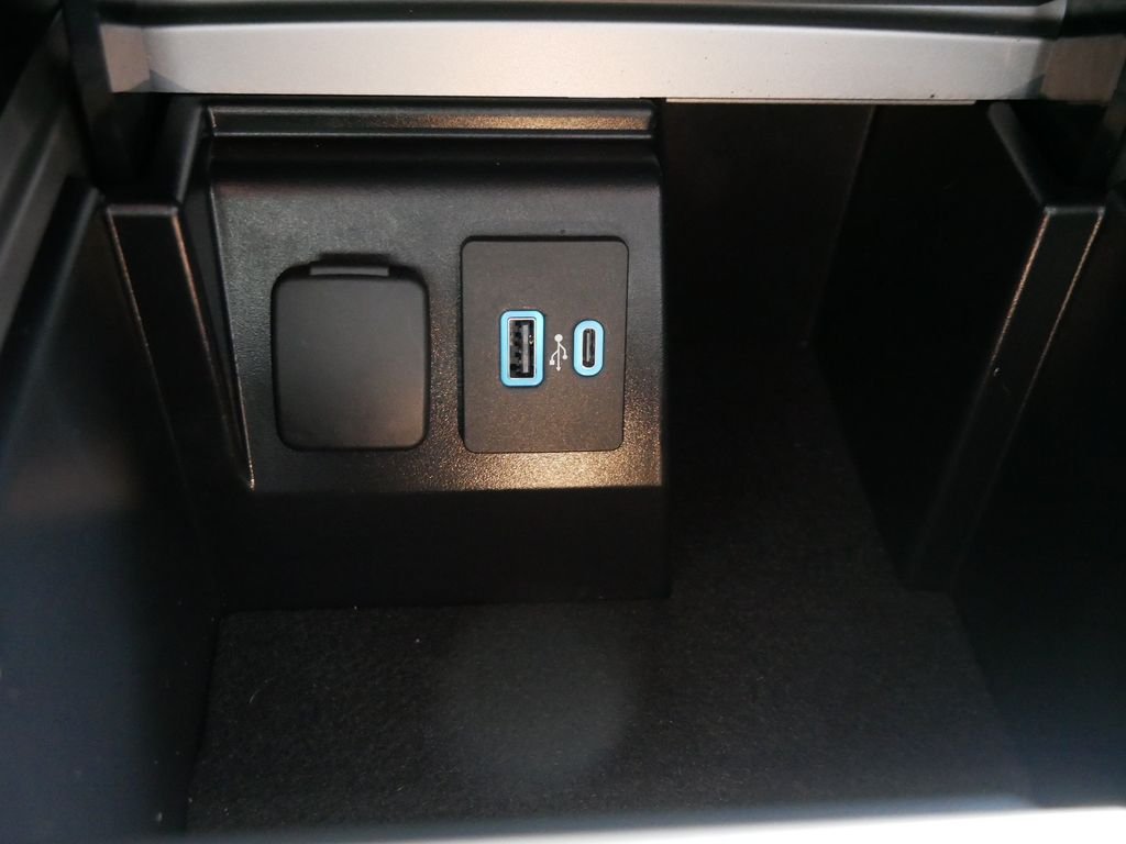 Certified Used 2023 Gray Ford XLT image 24