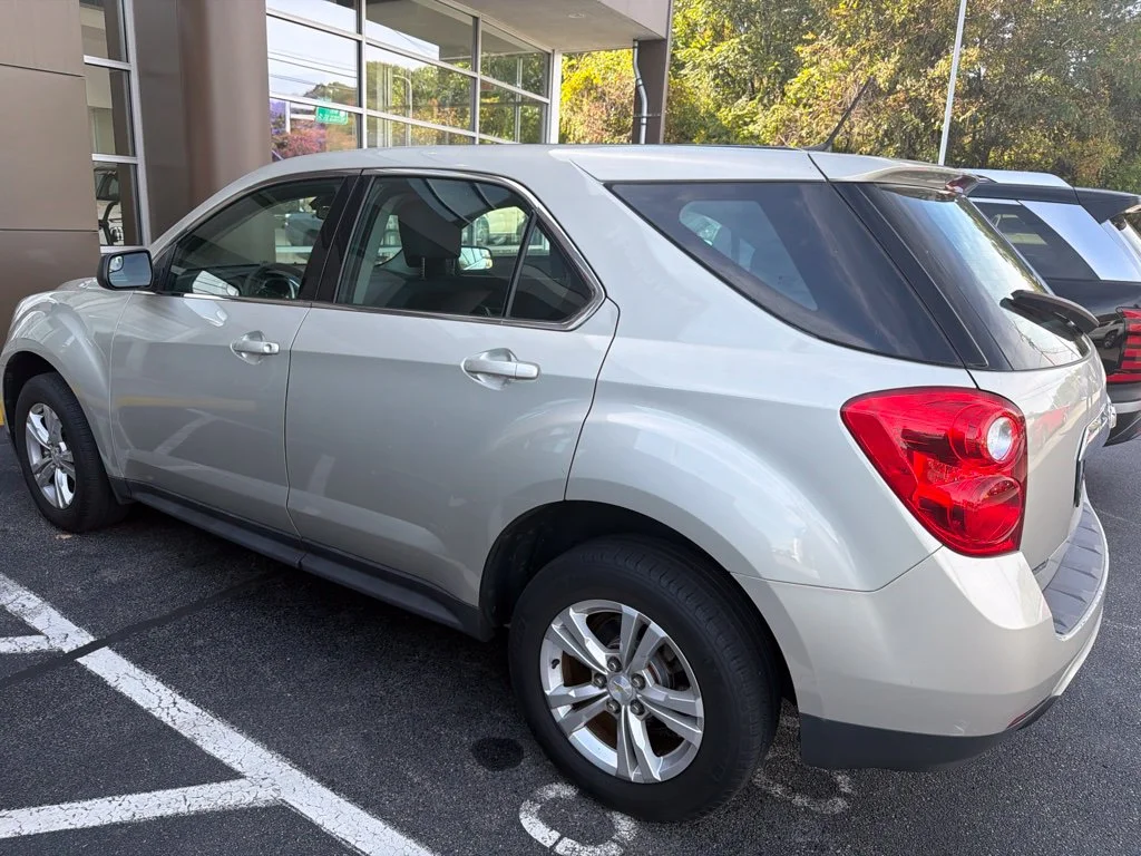 Used 2014 Beige Chevrolet LS image 4