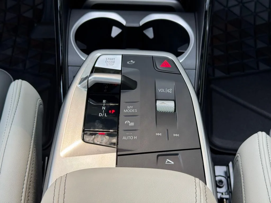 Used 2026 Storm Bay Metallic BMW xDrive28i image 20