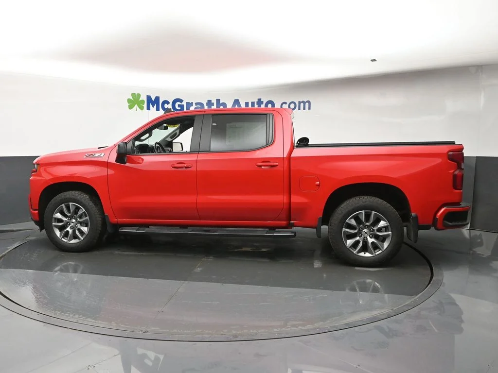 Certified Used 2021 Red Chevrolet RST image 5