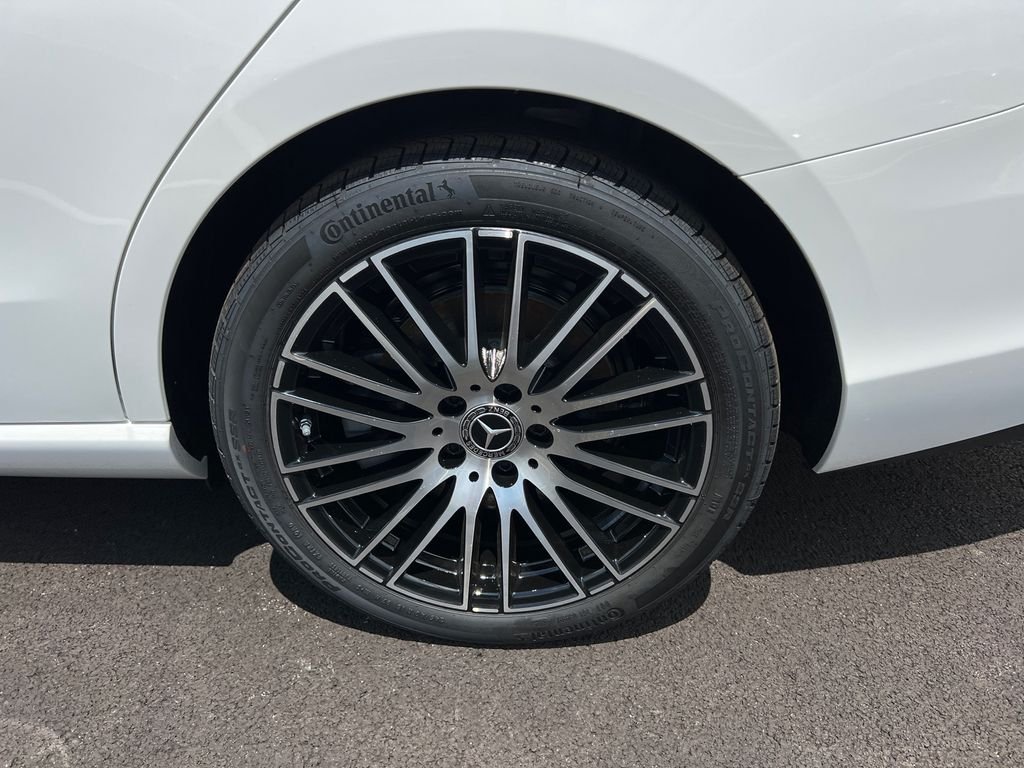 New 2026 Polar White Mercedes-Benz C 300 image 32