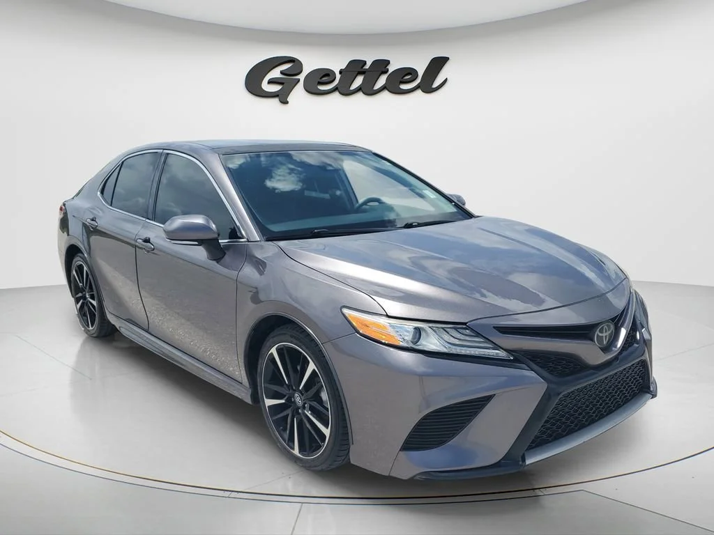 Used 2020 Gray Toyota XSE image 3