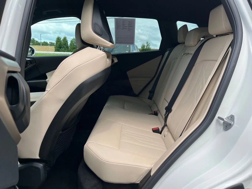 Certified Used 2025 Alpine White BMW 30 xDrive image 24