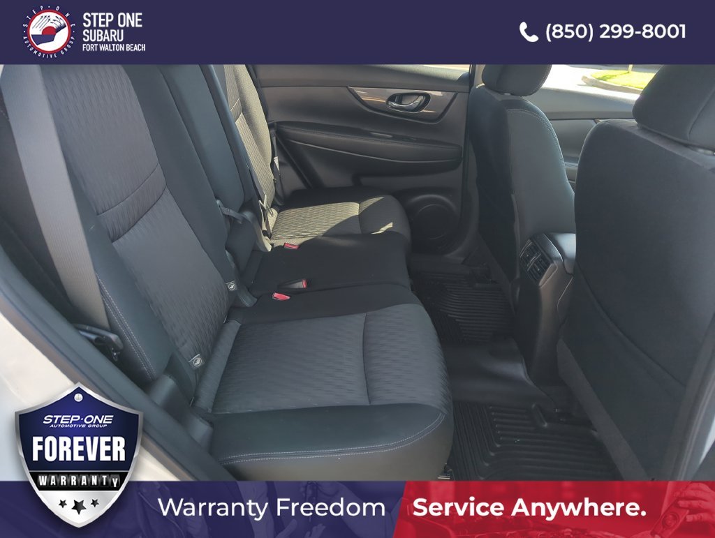 Used 2020 White Nissan SV image 32