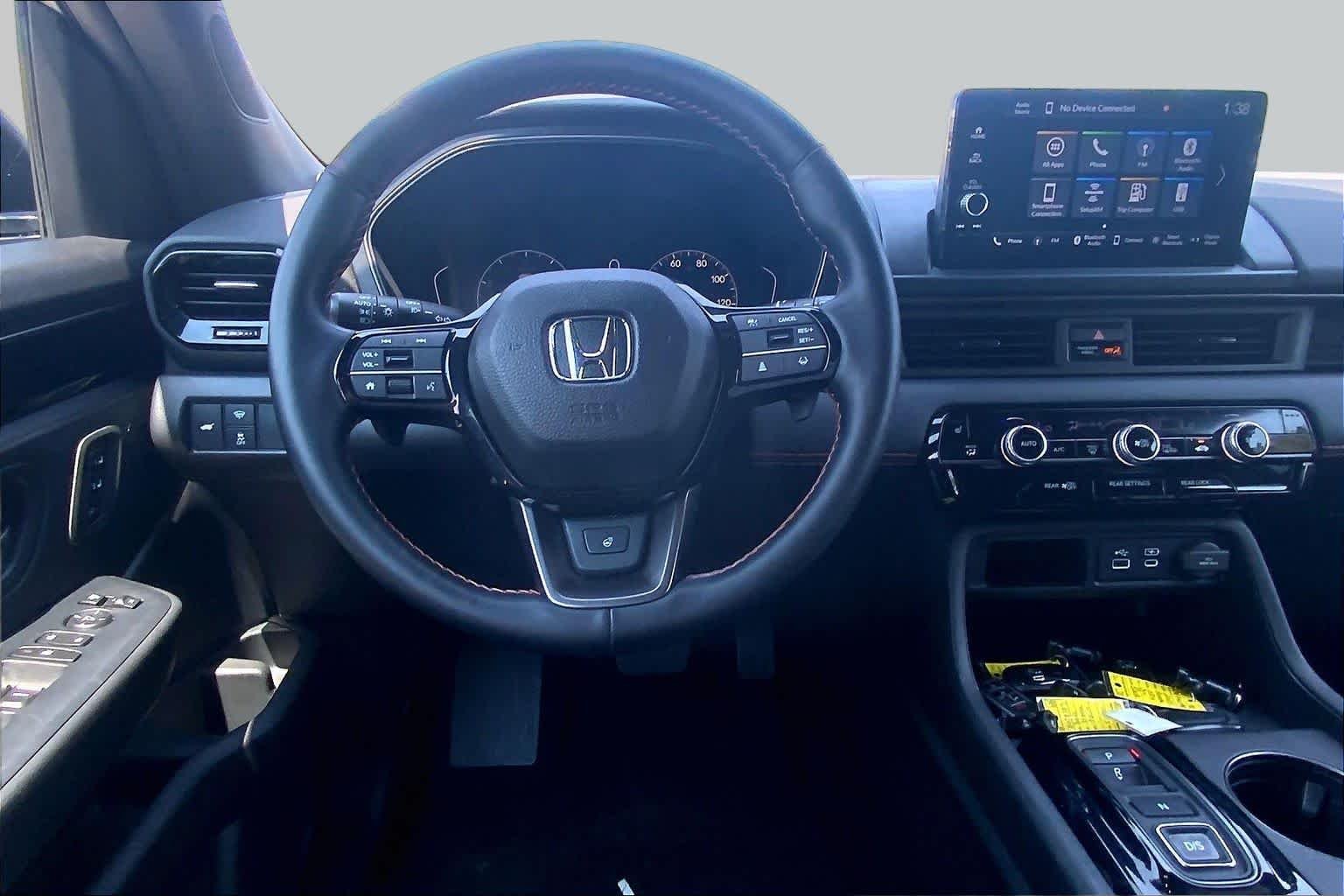 Used 2025 Lunar Silver Metallic Honda TrailSport image 6