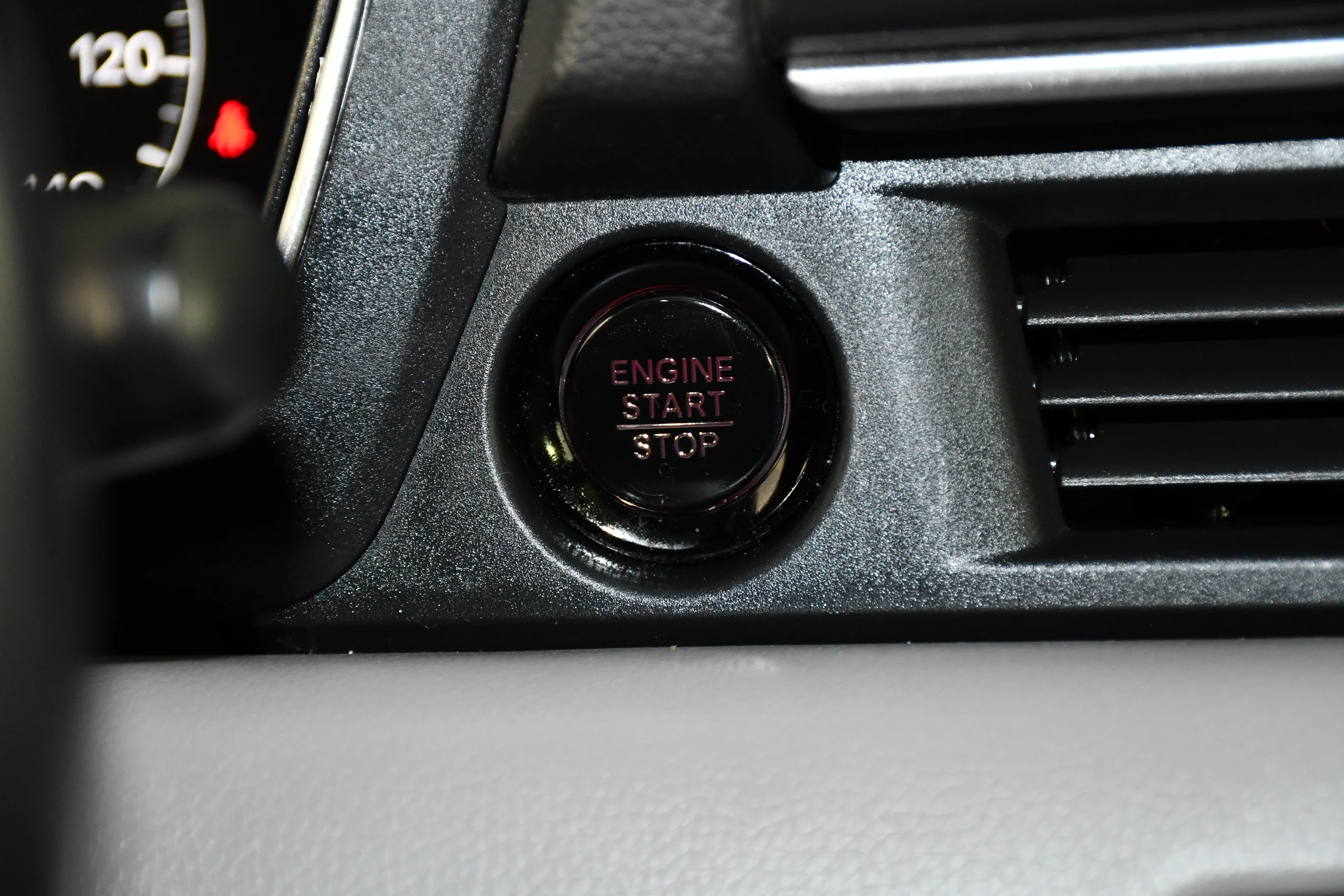 Used 2025 Obsidian Blue Pearl Honda Touring image 25