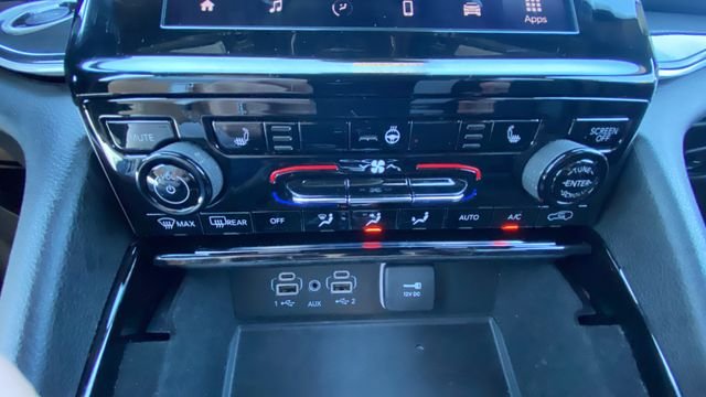 Used 2021 Bright White Clearcoat Jeep Altitude image 18