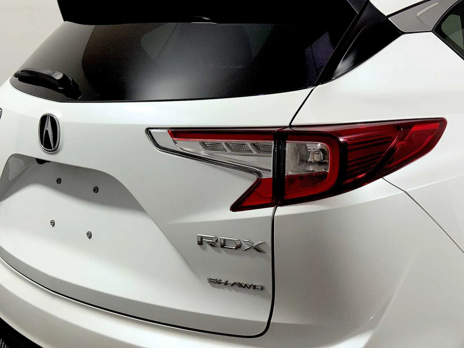 Used 2023 Platinum White Pearl Acura w/Technology Package image 28