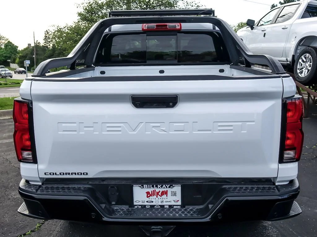 New 2026 Summit White Chevrolet Z71 image 7