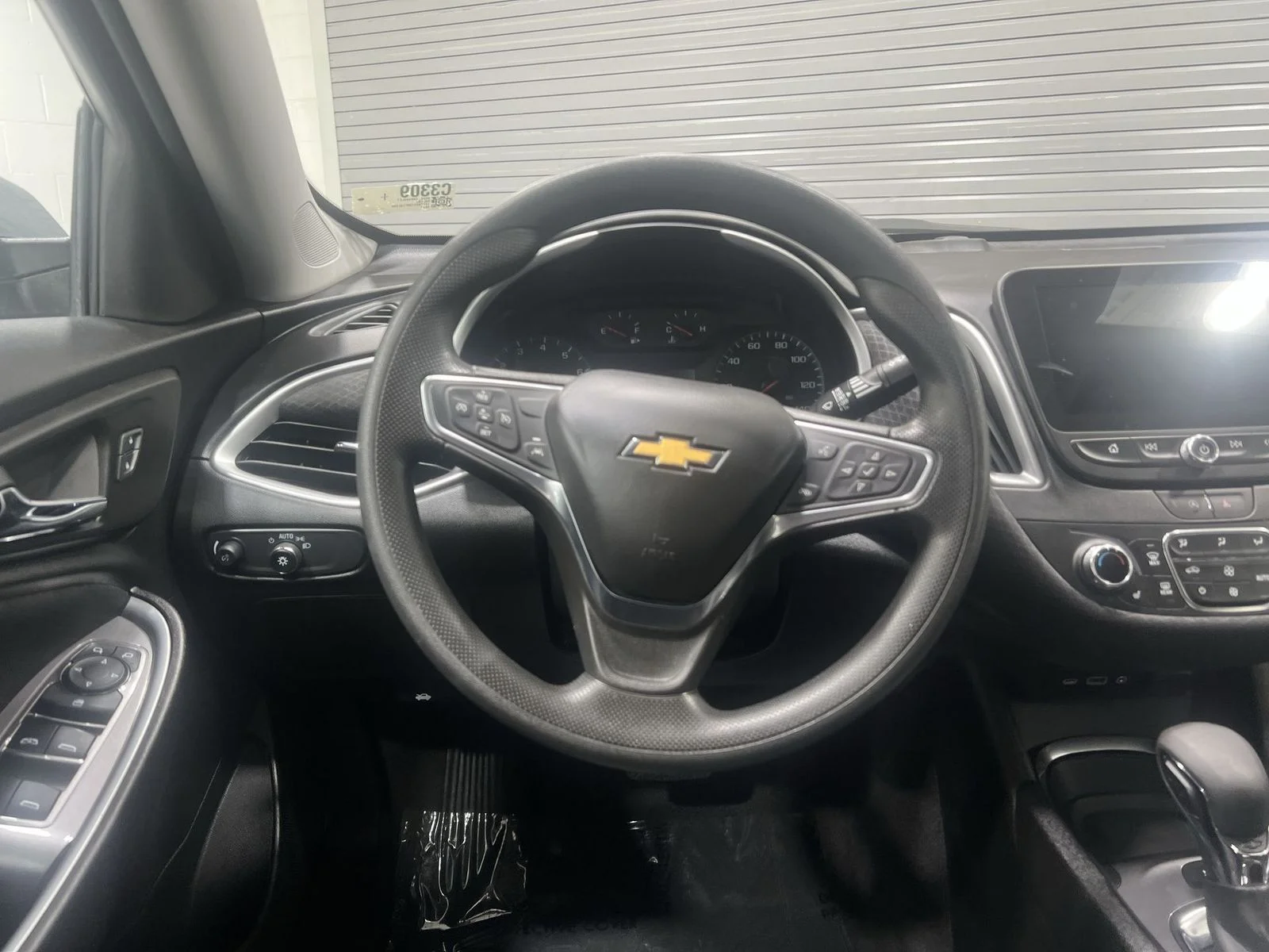 Used 2024 Gray Chevrolet LT image 14